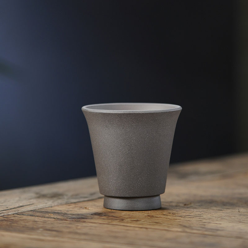 고온 재 냄새 컵