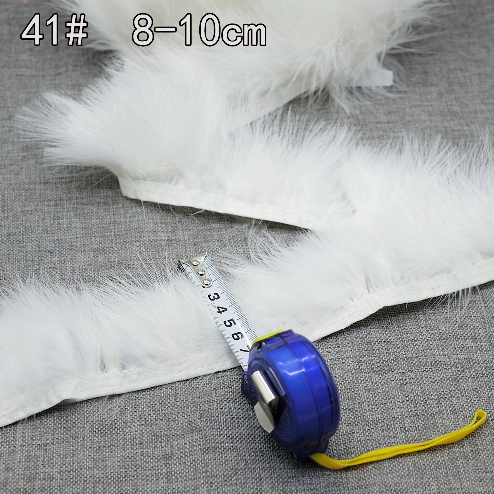 Colección de productos de plumas blancas al por mayor Accesorios de ropa de plumas hechos a mano de bricolaje Accesorios de plumas de ganso Material de plumas de pavo