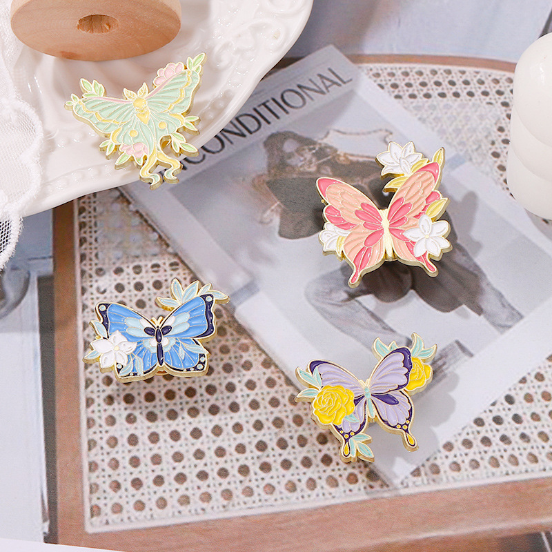 5g Weight Brooches Classification Daily Occasion Alloy Material Butterfly Pattern Women'S Gender Plating Design Fashion Style Fashion Pin Butterfly Alloy Plating Women'S Brooches 6