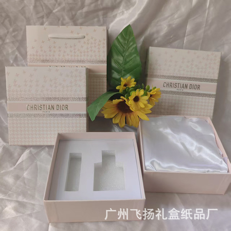 d di houndstooth perfume gift box perfume gift box lipstick gift box handbag d di houndstooth perfume gift box perfume gift box lipstick gift box handbag
