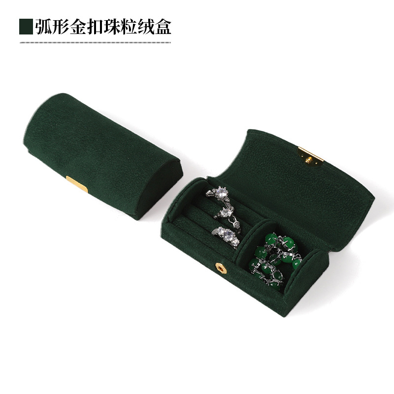Ventas transfronterizas calientes explosivas portátiles arco delicado perlas vello buckle de oro anillo pendiente collar pequeña caja de almacenamiento de joyas