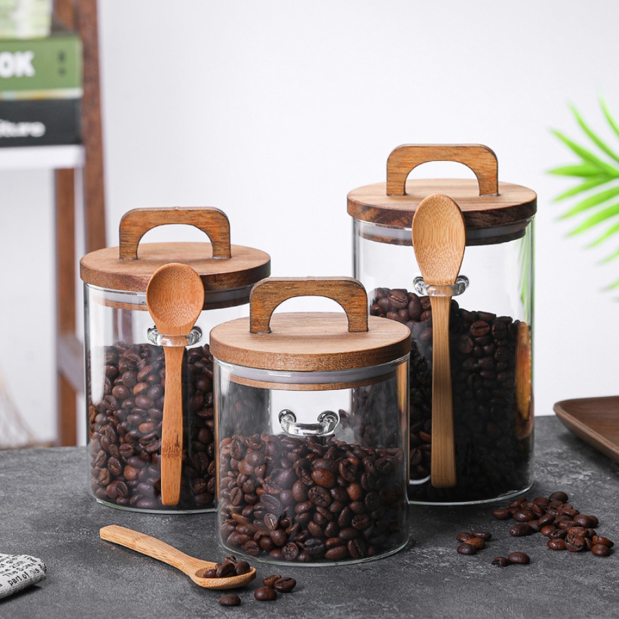 Creative Glass storage jar with spoon, sealed jar seasoning food dried fruit storage jar for kitchen