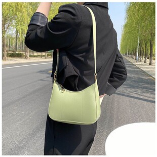 26�¿�С����Ů���߼����p�ݰٴ�б���ˮ��͕r������μ�Ҹ�°�
