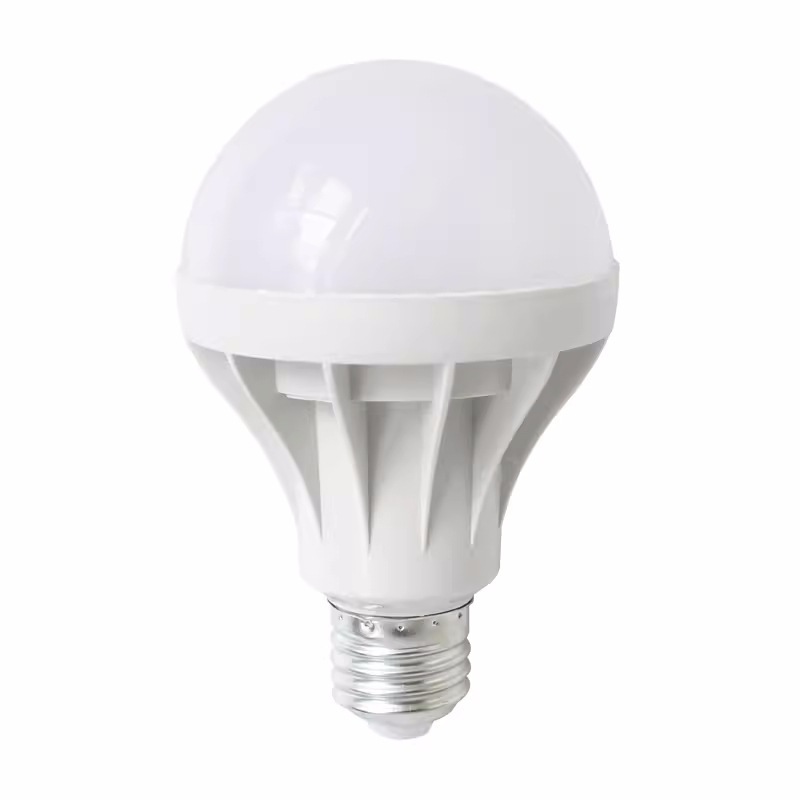 Luz desnuda voladora de imitación
