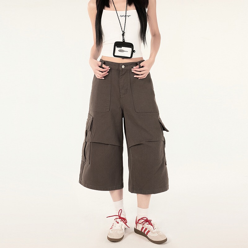 American Retro Brown Multi-Pocket Loose Cargo Shorts for Women Summer New Wide-Leg Cropped Pants