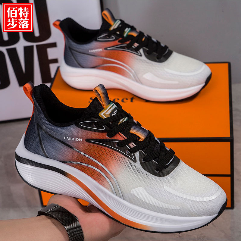 男士休閒鞋薄款飛織網面透氣系帶跑步鞋休閒舒適百搭旅遊運動鞋