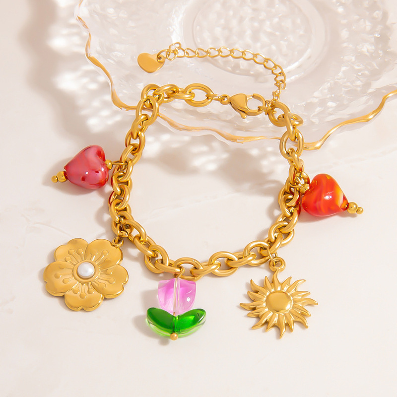 European and American Stainless Steel Pearl Bracelet with Oil-Drip Flower Pendant, Light Luxury High-End Titanium Steel 18K Gold Color-Preserving Jewelry
