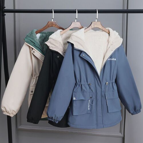 Insulated and thickened trench coat for autumn and winter 2025, new women's casual fashion small size stormproof coat and cotton-padded jacket