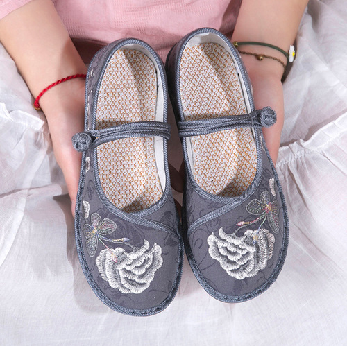  New Old Beijing Cloth Shoes Women's Fashion Handmade Embroidered Shoes Hanfu Ethnic Style Soft Sole Mom Shoes