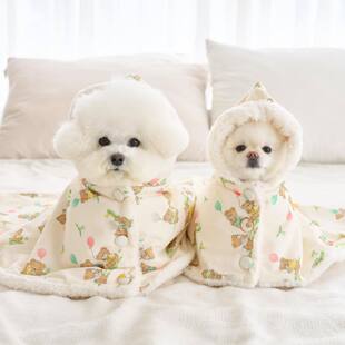 INS style South Korea autumn and winter balloon bear bear ivory white rabbit fur blanket warm pet dog warm cloak blanket