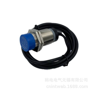 优惠供应 GBM8-18GM-P1 GBM8-18GM-P2 GBM8-18GM-P4 原厂接近开关