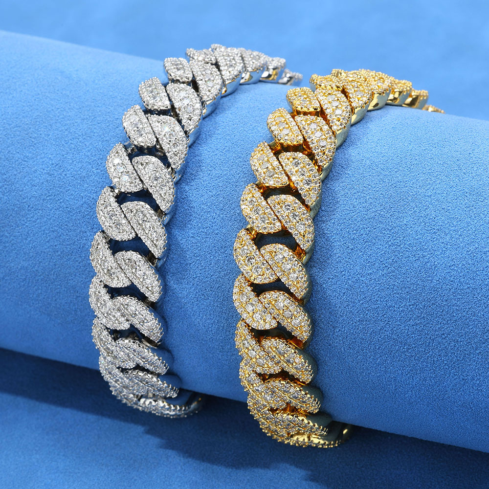 Cuban Chain Bracelet For Men With Full Diamond Zircon And Clasp_voghion.com