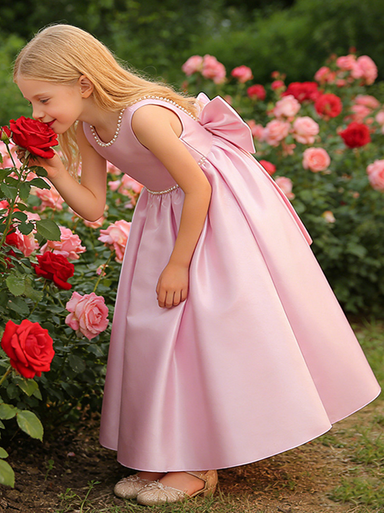 Nuevo vestido de niñas de niños grandes detrás de cuellos de clavos de arco en V falda de princesa Pong para niños desfile vestido de boda