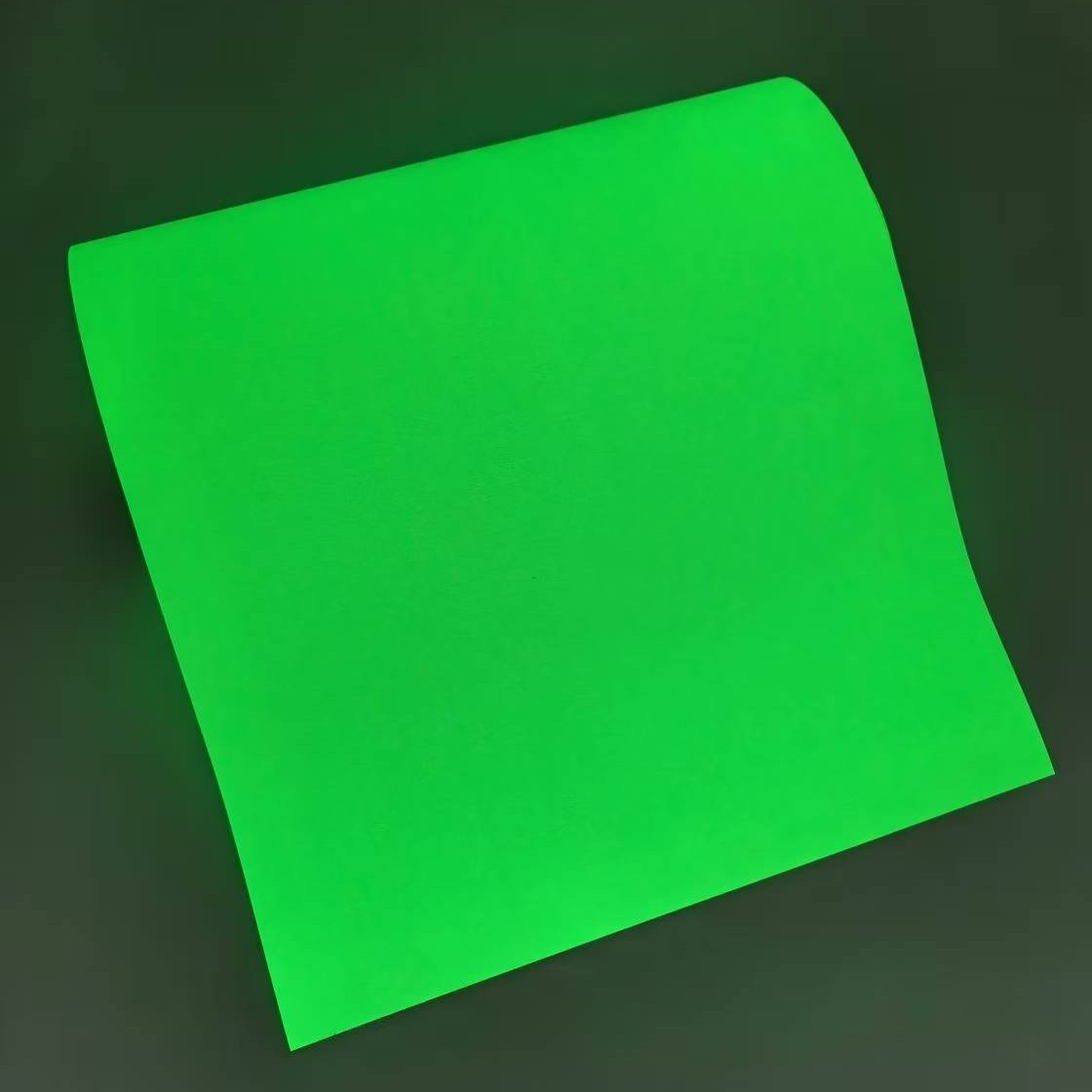 厂家直供亚克力夜光发光膜绿光哑面高亮蓄光膜喷绘印刷荧光贴纸
