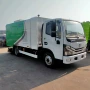 东风处理市政灰尘吸尘车