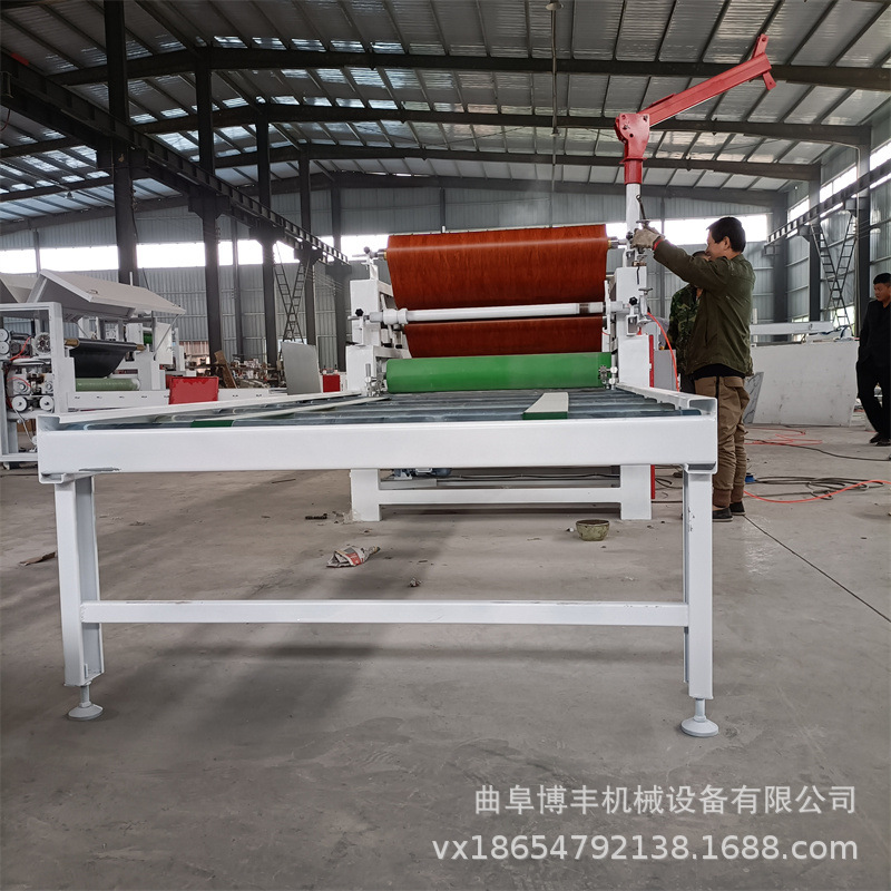 Película en espiral Máquina de laminación adhesiva de fusión en caliente Película de PVC Hoja acrílica Máquina de laminación plana de pegamento frío