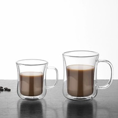 ネット赤美体杯朝食カップ牛乳カップはコーヒーカップの高颜値二重グラスジュースカップを持っている