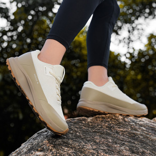 Cross-Country Running Shoes for Men, High-Quality Outdoor Sports Shoes for Men, Water-Repellent Hiking Shoes, Commuting Men's Hiking Shoes, Breathable