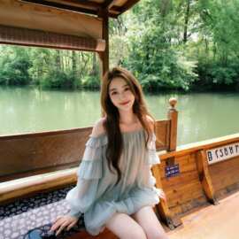 清冷气质荷叶边花苞感一字露肩薄纱吊带连衣裙女中长款裙子涤纶无