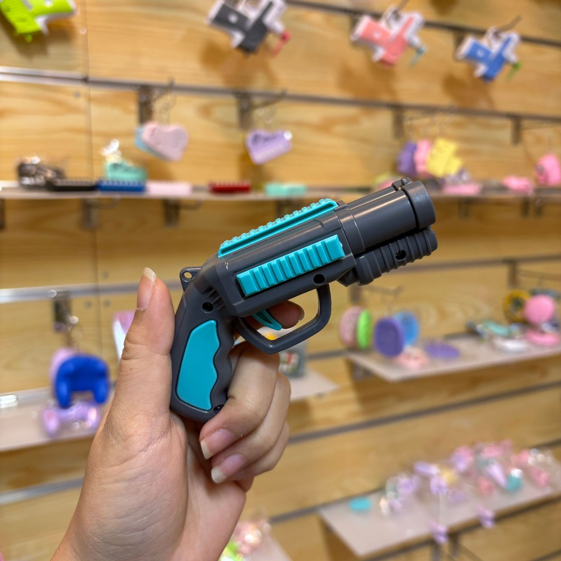 S686 Double Barrel Shotgun Simulator Ejecting Soft Pellet Gun for Kids Boys Shotgun Shooter Toy Gun Shooter Handheld Small Gun