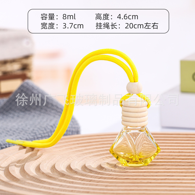 Douyin Kuaishou 人気の四角い車の香水瓶と香水四角い香水瓶車の香水ペンダント卸売|undefined