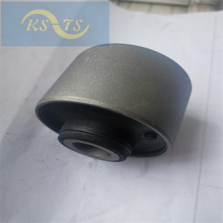 MR210731 控制臂衬套 橡胶件