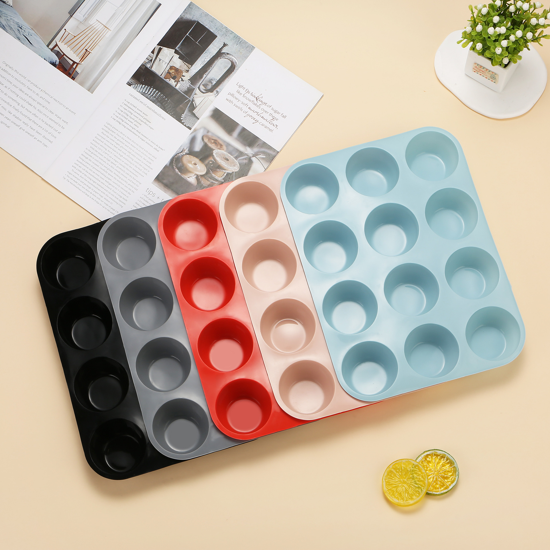 12-piece round silicone cake mold, muffin cup mold, ice cube tray, jelly pudding mold, plaster aromatherapy mold