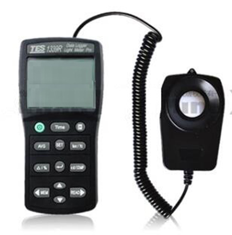 数字记录照度计 型号TES-1339R  库号M398174