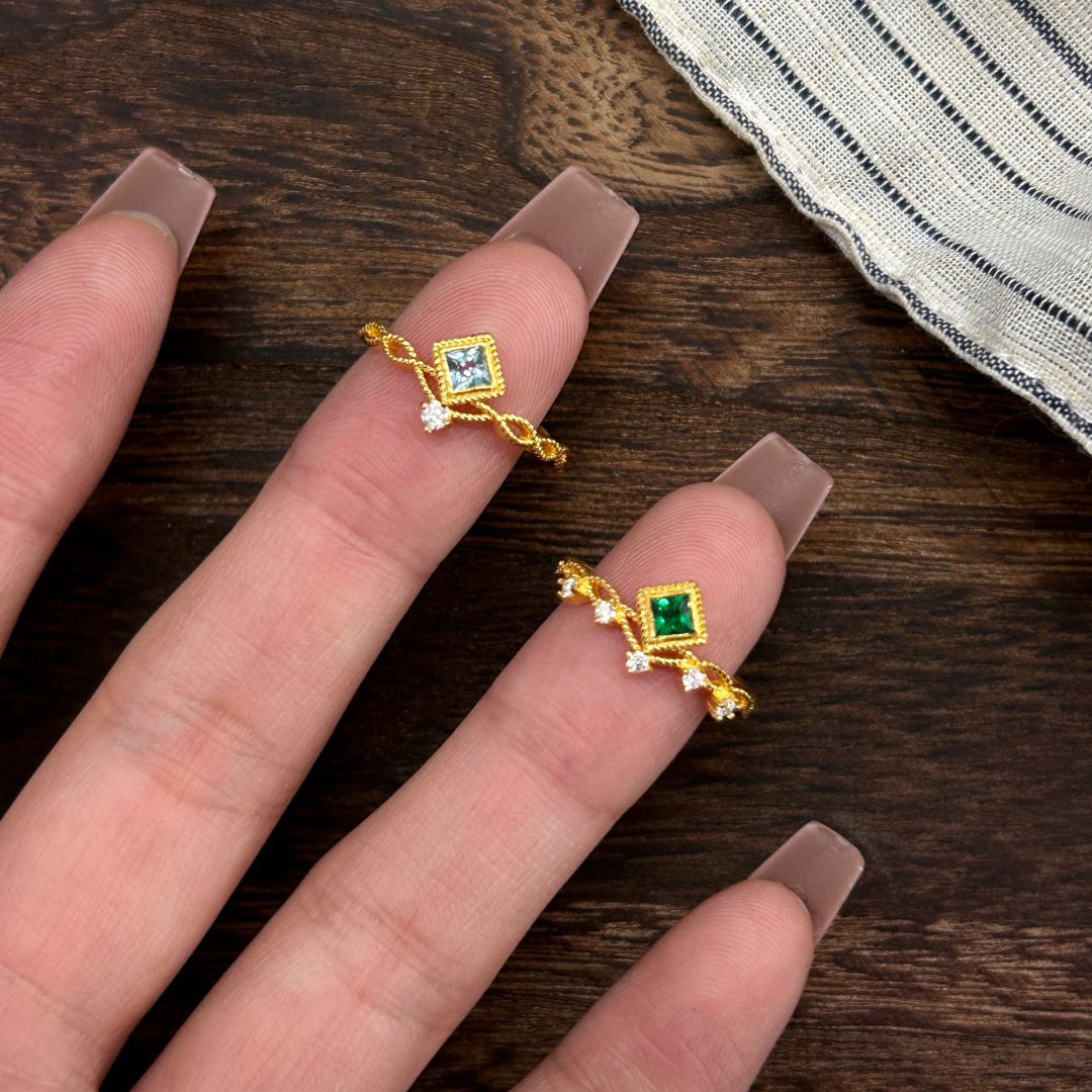 Geometric square golden stone inlay
