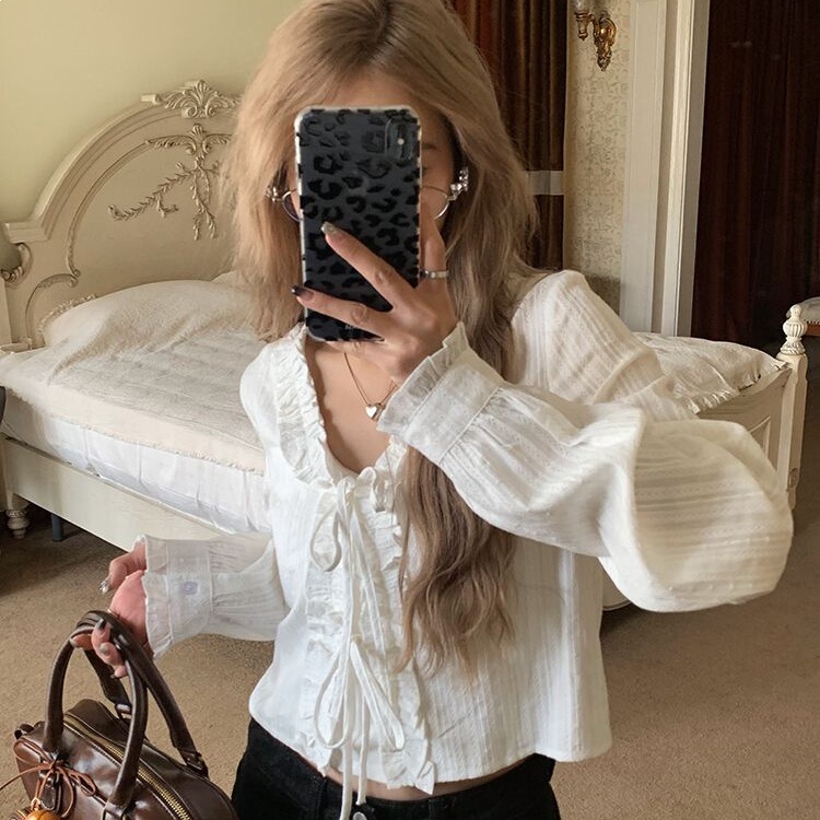 2026 French-Style Spicy Lace-Up Long-Sleeve Shirt for Women, 2024 Autumn and Winter New Ins Sweet Youthful V-Neck Short Style 2026 French-Style Spicy Lace-Up Long-Sleeve Shirt for Women, 2024 Autumn and Winter New Ins Sweet Youthful V-Neck Short Style