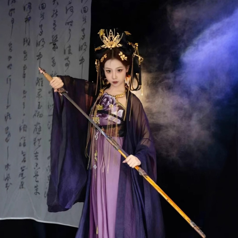 閨夢令黒牡丹のホーテのスカートの漢服の女性の要素の夏の種類の超仙の刺繍のホーテのスカートのスーツ|undefined