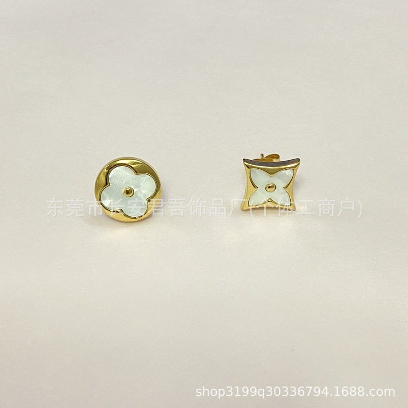 高版本菱形贝母18K四叶草耳钉轻奢耳环方圆钛钢老花尖花耳饰跨境|undefined