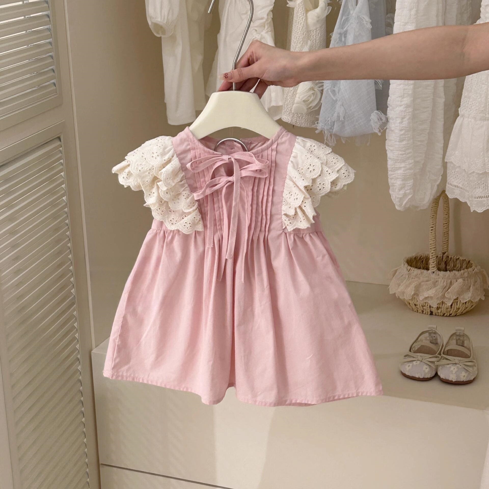 [Xianning Seven] 25 vestido de princesa de manga voladora hueca retro para niños de verano vestido rosa dulce falda de niña