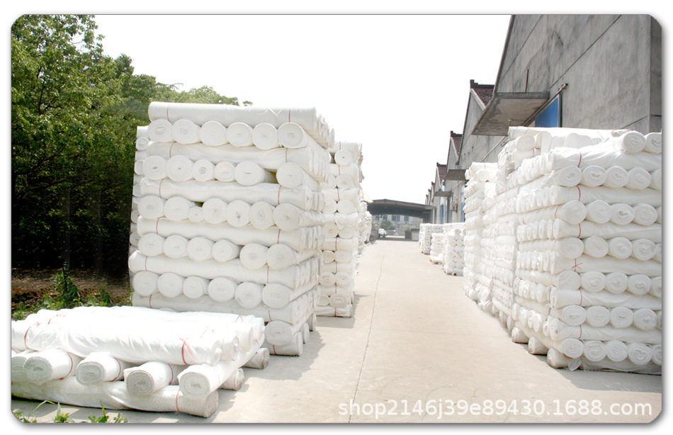 2213623332_1110799268