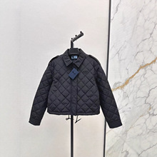 深圳南油25秋冬时尚气质字母三角标菱形格纹翻领宽松短款棉服外套
