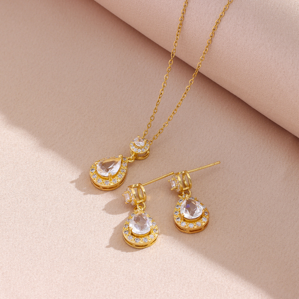 Collier pendentif goutte d'eau incrusté de zircons pour femmes, nouvelle mode rétro, collier en acier titane plaqué or K, chaîne de clavicule_voghion.com