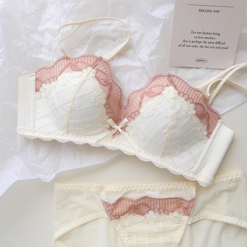 Butter Cake ~ Cream Embroidered Flower Lace Girl Intimates Without Rims Small Breast Push-Up Sexy Bra Set