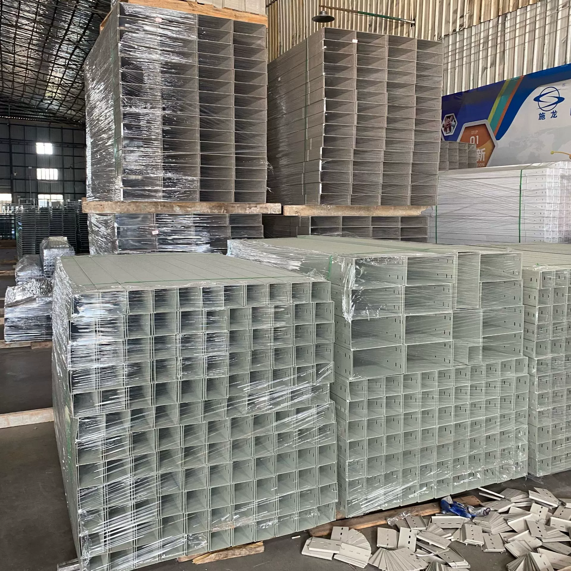 工厂直供防火桥架耐火线槽消防线槽槽盒走镀锌材质钢制