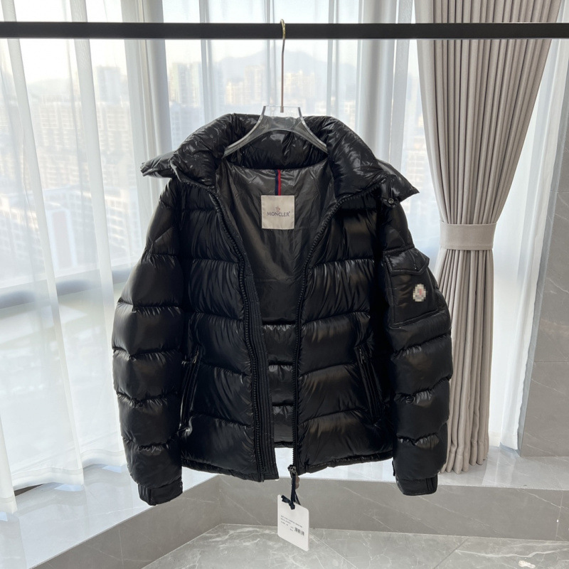 Factory Direct Sale Classic Moncler Maya Glossy down Jacket Coat with Hood, 90% White Goose Down, Unisex