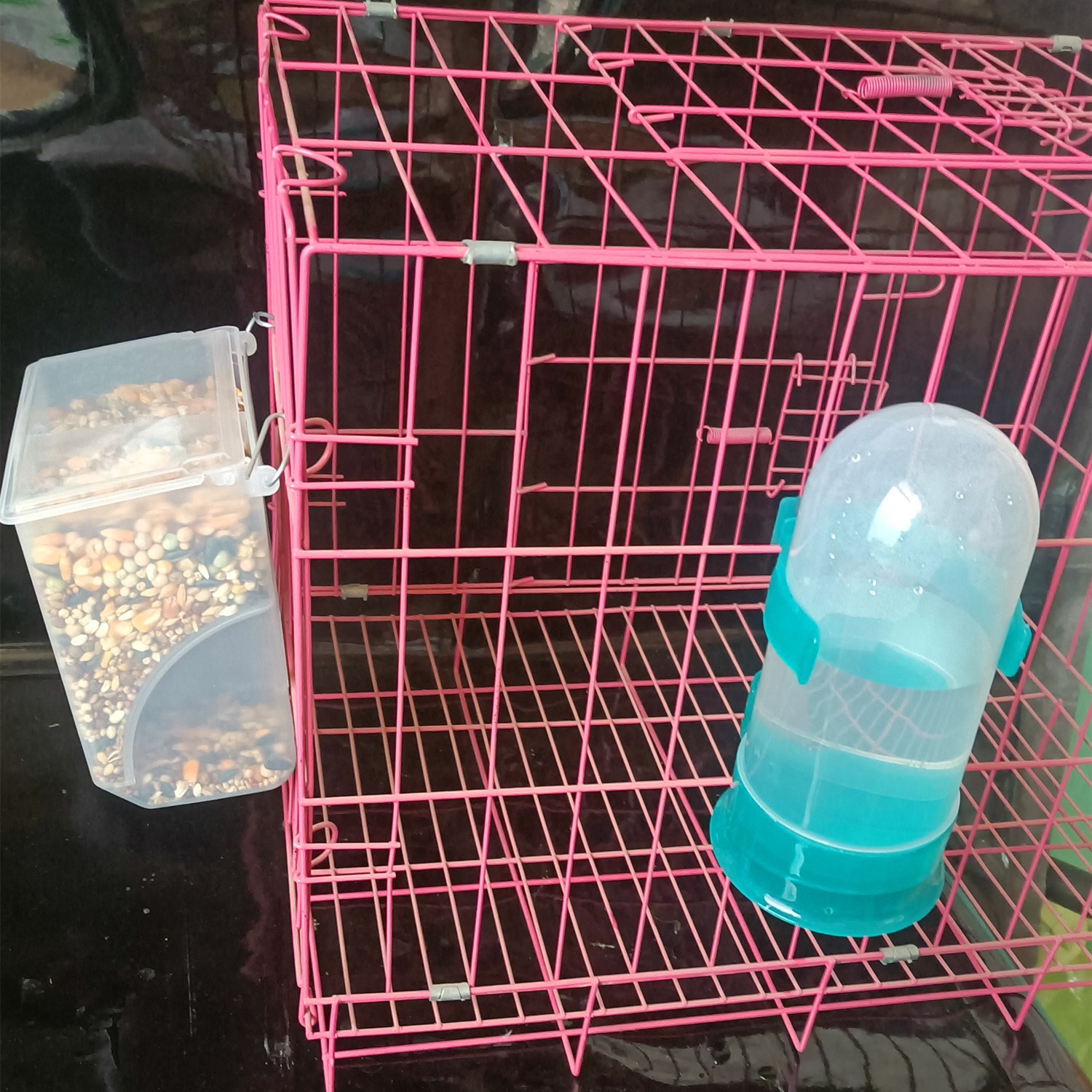 鸽子食槽撒自动食槽饮水器食盒信鸽用品用具挂槽塑料鸡食槽料槽