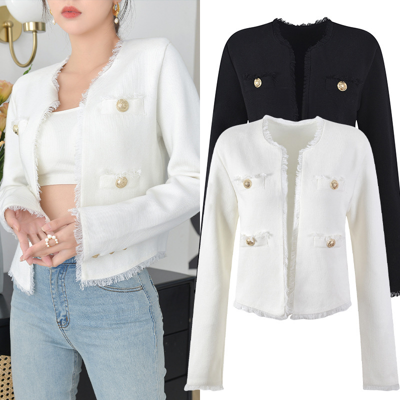 2022 Autumn and Winter New French Style Fragrant Coat Women's Short Small Top Fashionable Gold Buckle Tassel Beard Cardigan
