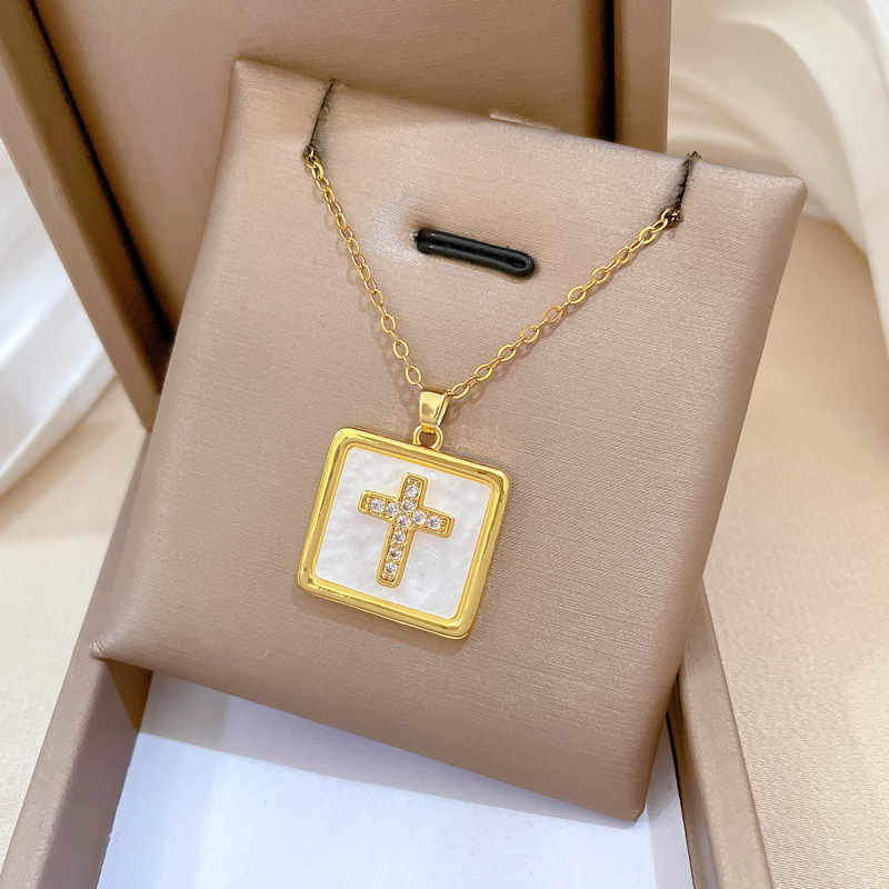 Square Crystal Diamond Collarbone Necklace For Women Titanium_voghion.com