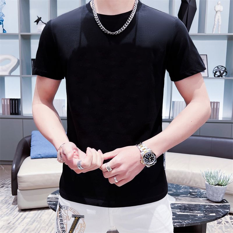 Verano nuevos hombres de moda corto cuello redondo color sólido ropa superior de manga corta Camiseta de los hombres camiseta versátil casual slim fit t