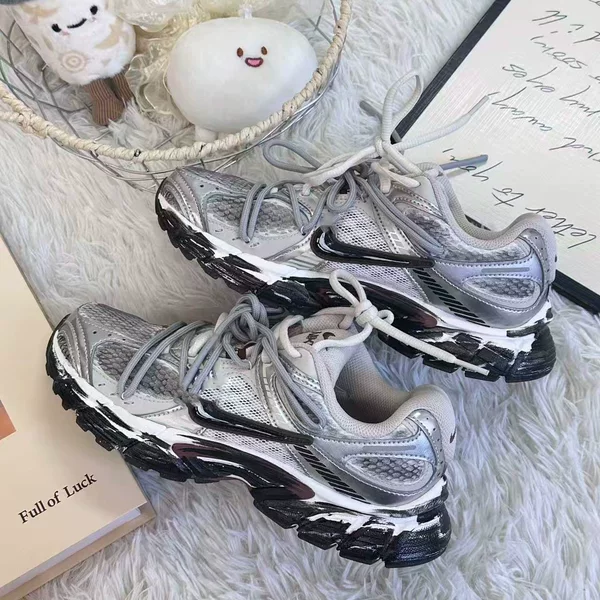 Pure original V5 RNR strap distressed dad shoes, functional and cool, unisex casual retro sneakers