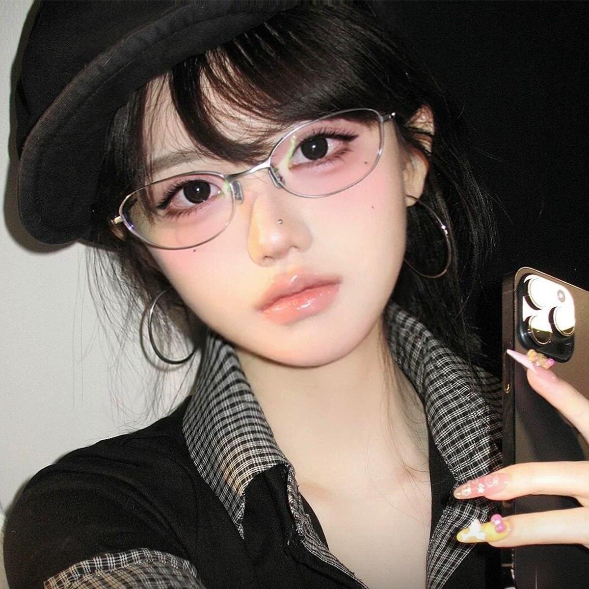 New Ultra-Light Titanium Frame Fade Oval Frame Plain Optical Frame Retro Bc202403 Can Be Matched with Myopia Glasses for Men and Women
