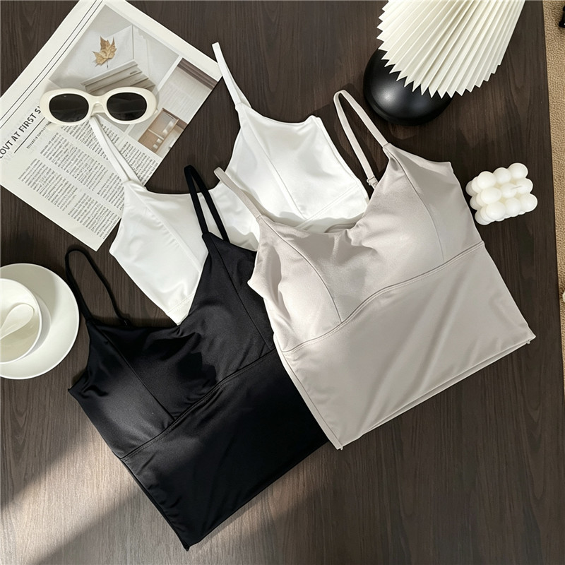 Spring and Summer Korean Style Solid Color Camisole with Latex Fixed Integrated Cup, No Need to Wear a Bra When Going Out, Women's Underwear