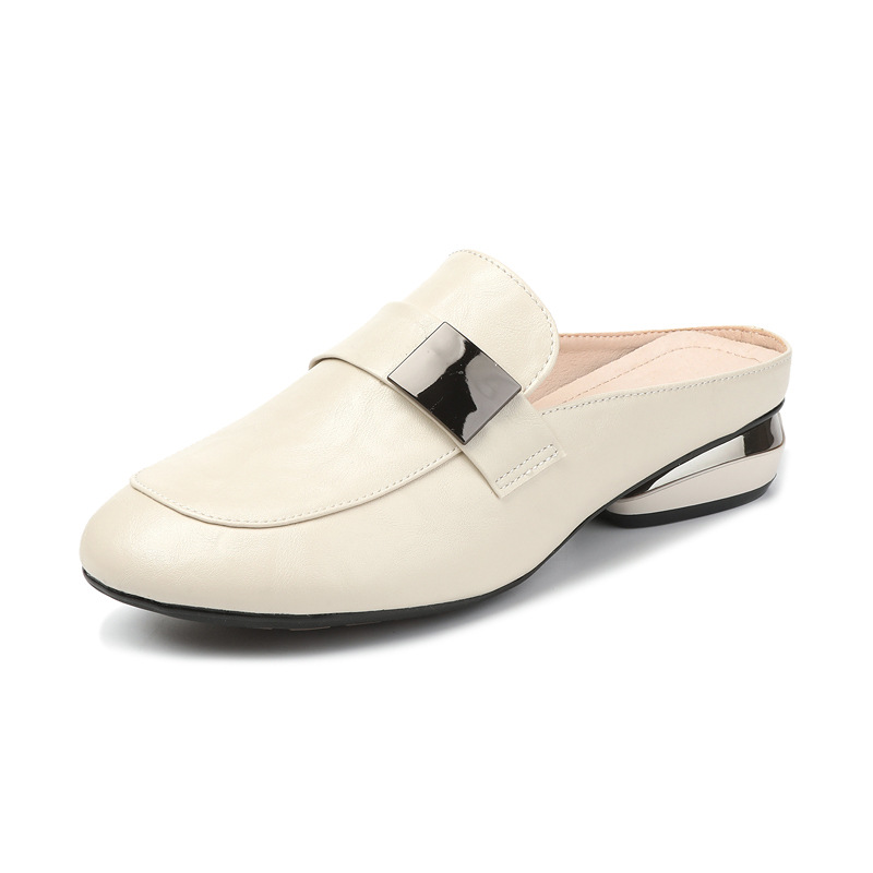 Comfortable leather mule for leisure
