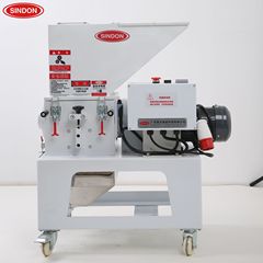 新点工業機辺スロー粉砕機ナイロン粉砕機プラスチックフィーダー現物メーカー