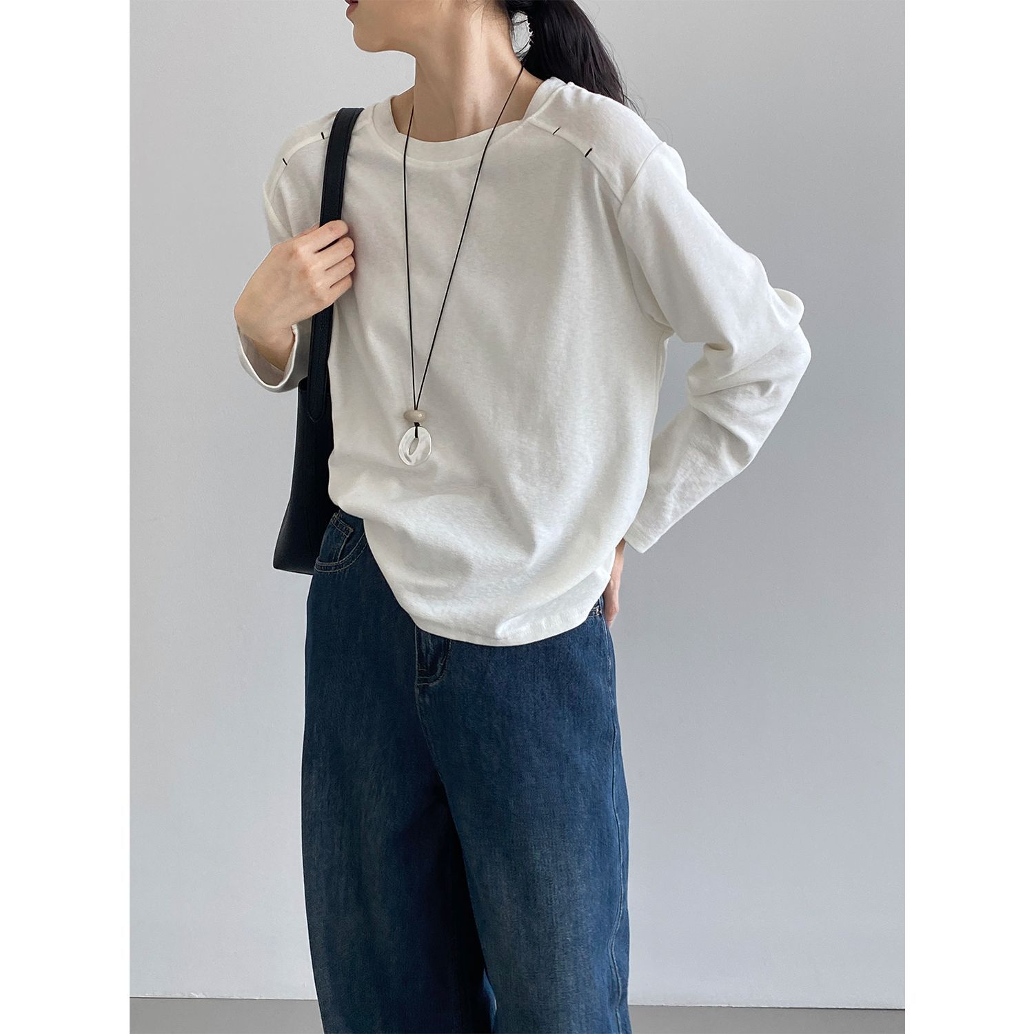 It's so Easy to Wear It Inside! Korean Design Embroidered Round Neck Long-Sleeved T-Shirt for Women Versatile Loose Bottoming Shirt G9030