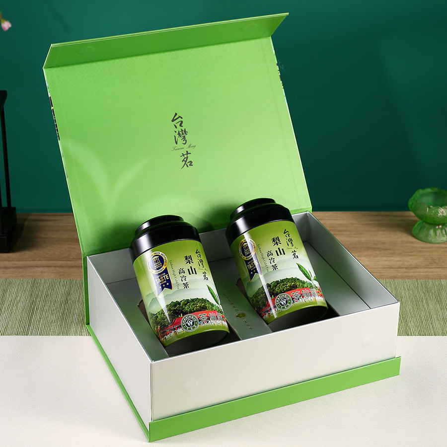 ���ɾ�̨����ɽ�����300�����װ �����������ɽ���²�Ҷ